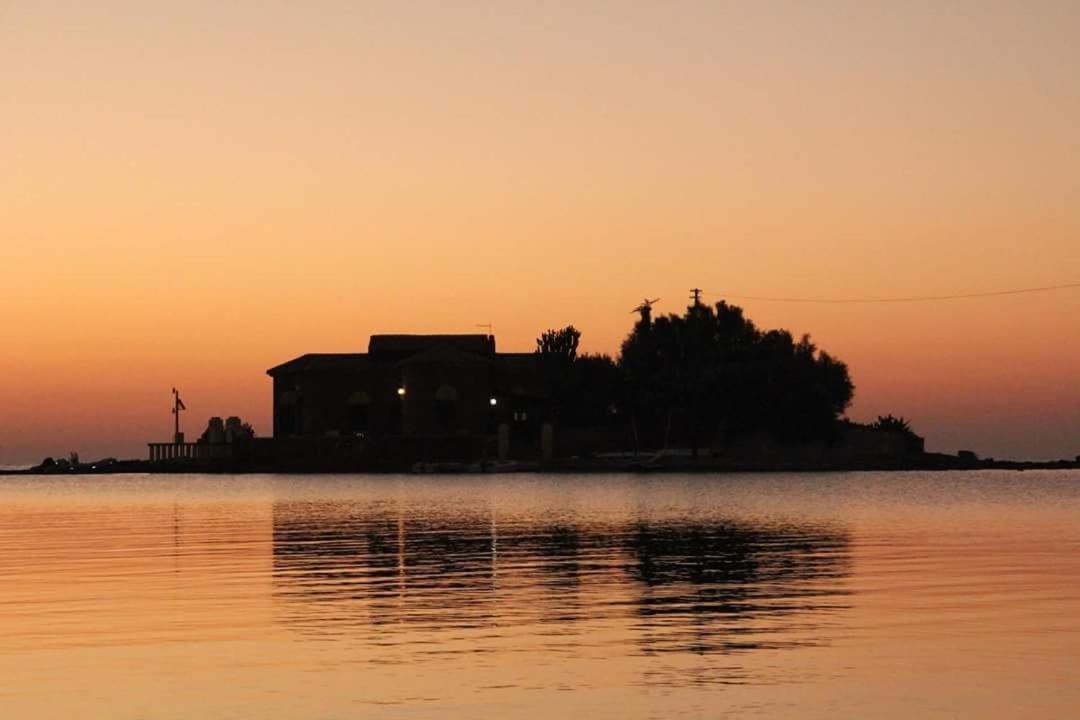 Casa Viale Lido Villa Marzamemi Buitenkant foto
